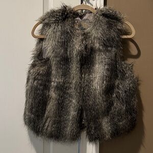 Steve Madden Kids Faux Fur Vest - Charcoal